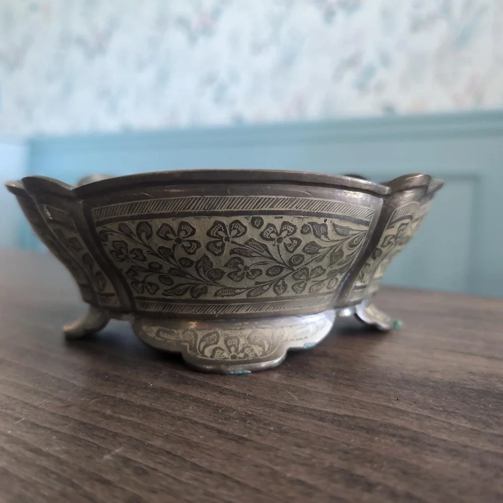 Vintage Etched Brass Footed Bowl Floral Scalloped Made in India Trinket Dish